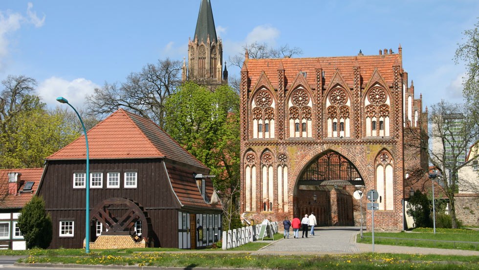 Wspaniały Stargarder Tor wita gości w Neubrandenburgu, © Stadt Neubrandenburg